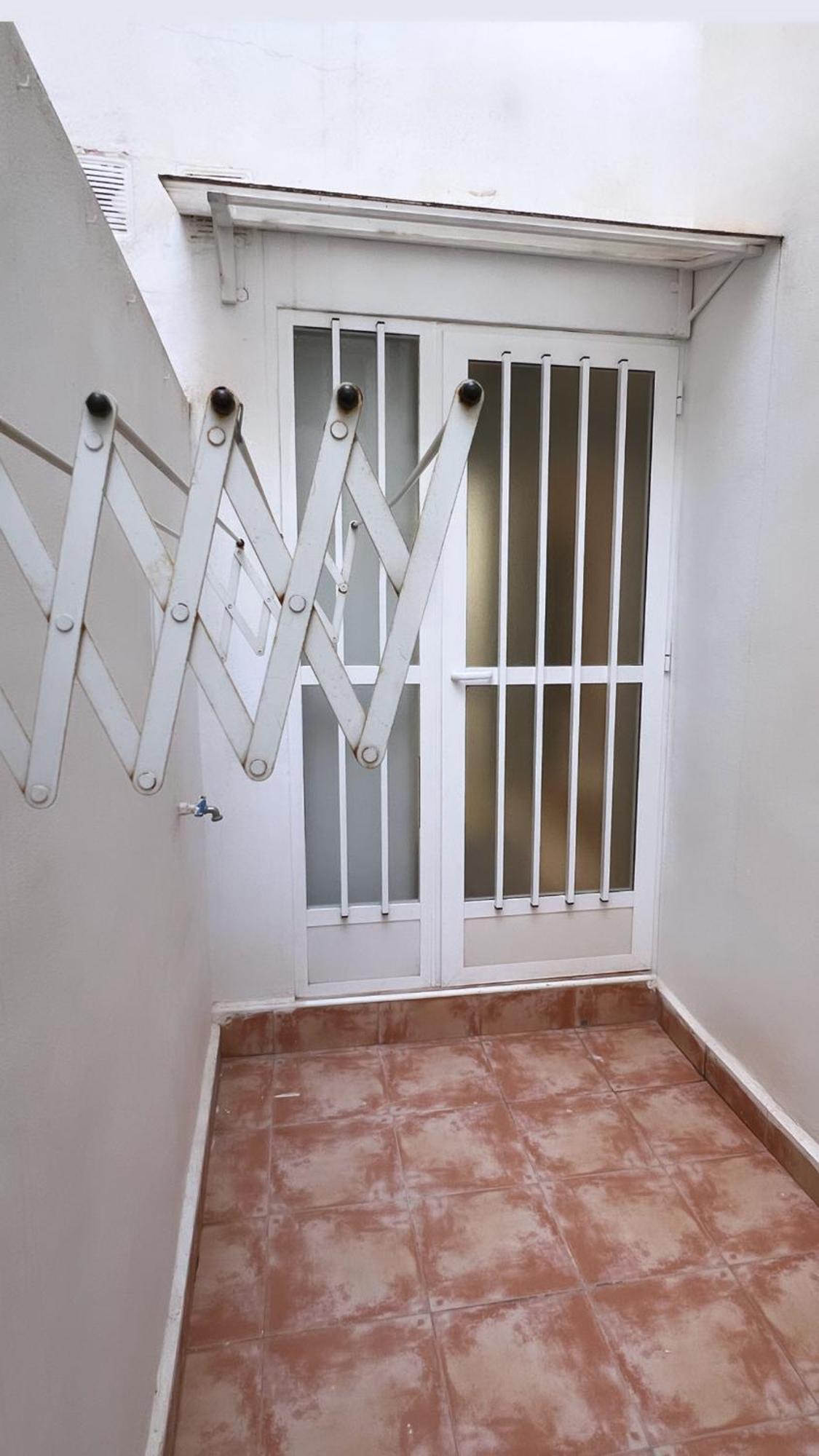 Piso Con Ac, Piscina Y Pista De Padel Y Tenis En Aguilas